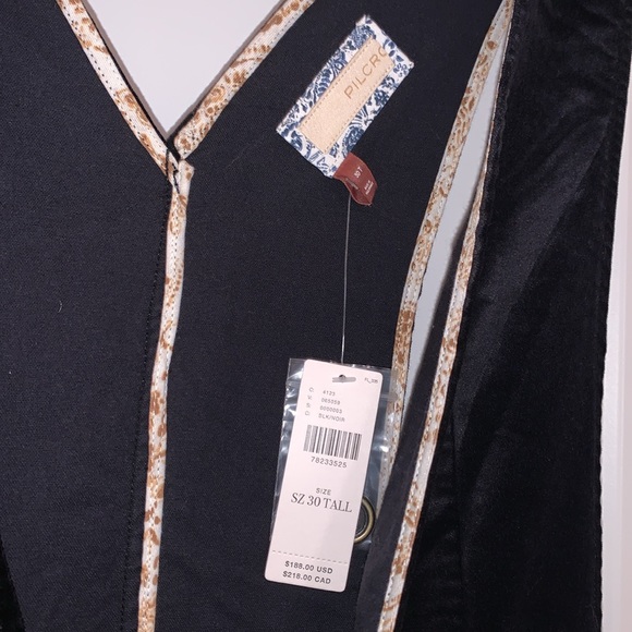 Black, velvet Anthropologie jumpsuit. 30T. New with tags. - Picture 5 of 8